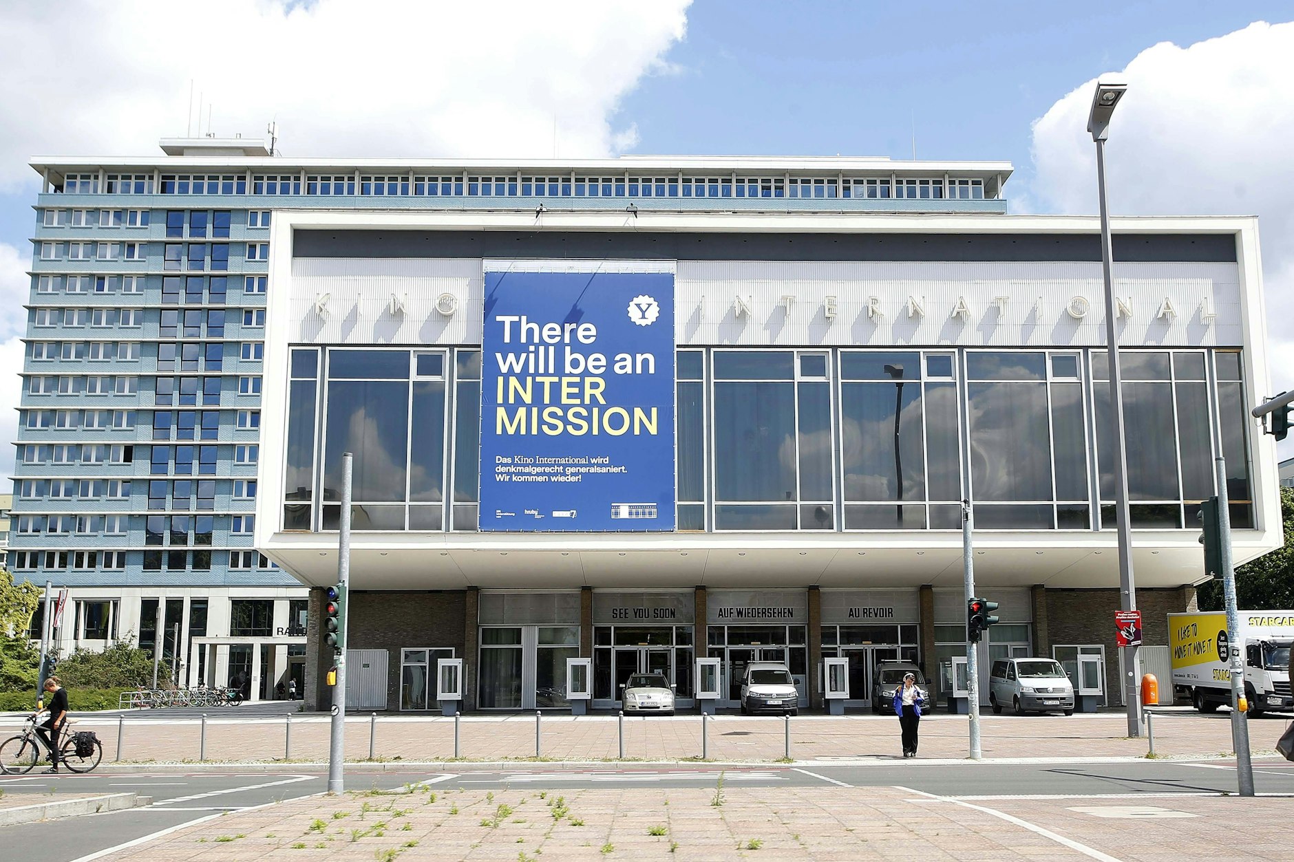 Das bekannteste Filmtheater der DDR: das Kino International in der Karl-Marx-Allee