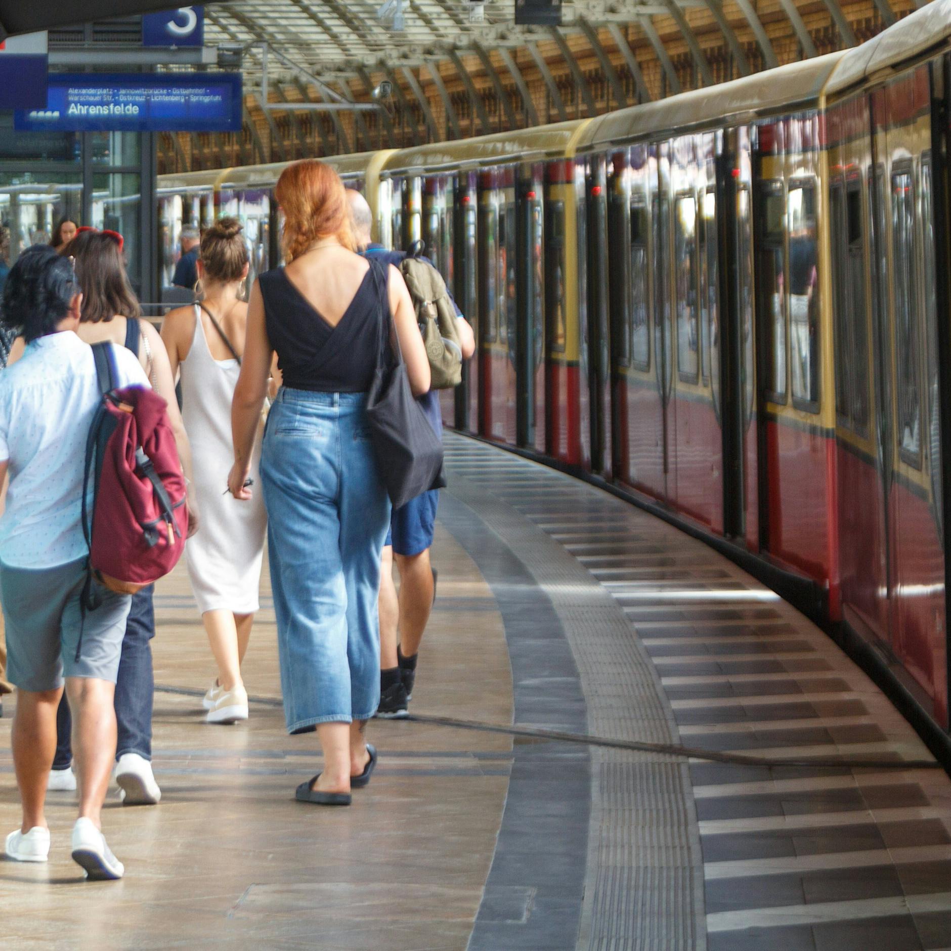 Goodbye DDR-Sound: EU zwingt Berlin zu Umstellung in der S-Bahn!