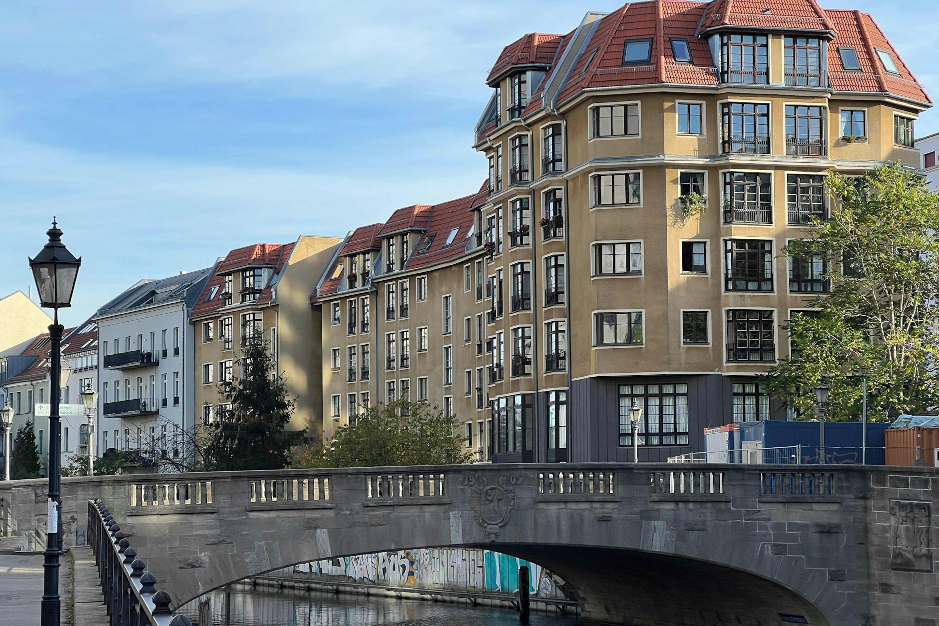 Stadtgeschichte bewahrt: DDR-Haus wird zum Denkmal!