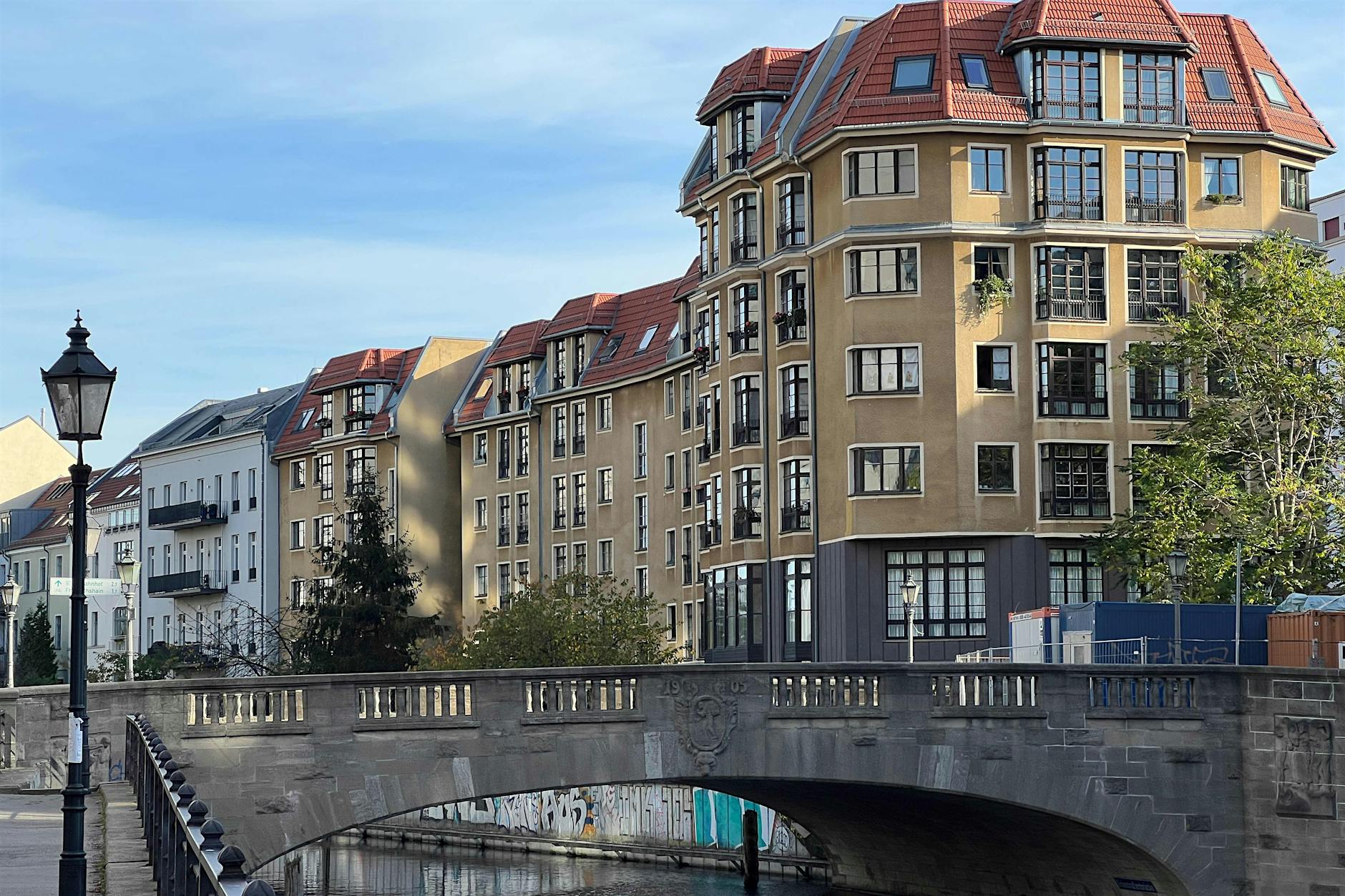 Stadtgeschichte bewahrt: DDR-Haus wird zum Denkmal!