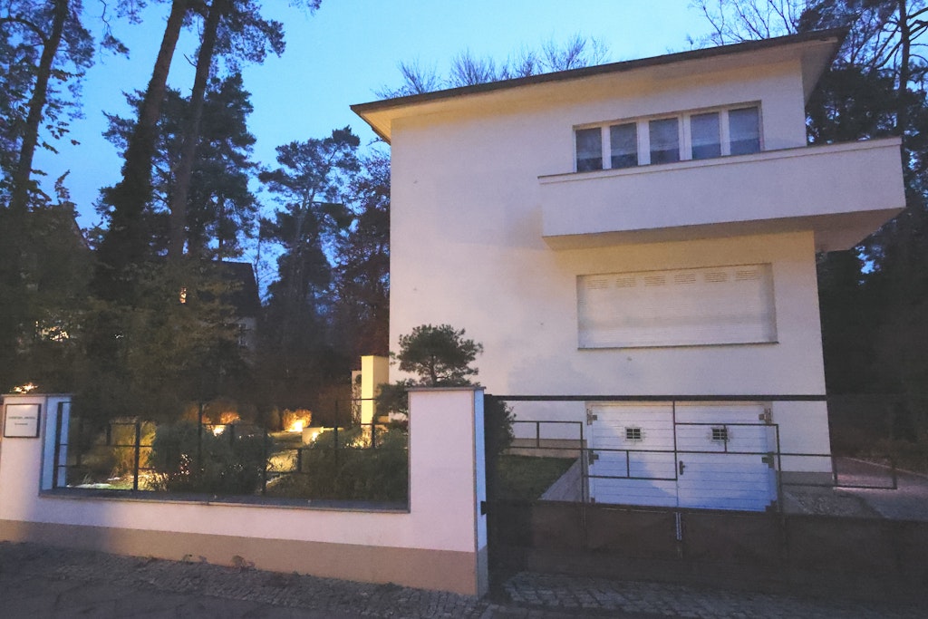 Berlin-Mysteri-se-Sch-sse-auf-Anwaltshaus-in-Frohnau