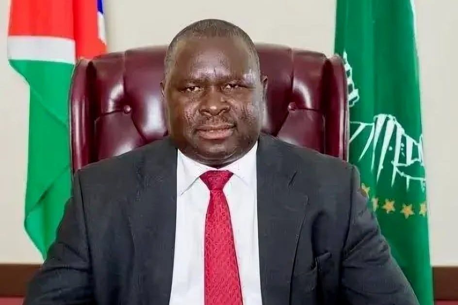 Adolf Hitler Uunona ist Politiker der Swapo in Namibia. Nach Jahren hat er sich entschieden, seinen zweiten Vornamen abzulegen