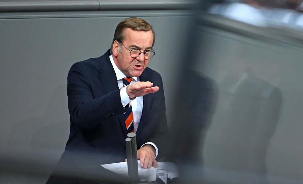 Verteidigungshaushalt: Pistorius verteidigt Rekordausgaben
