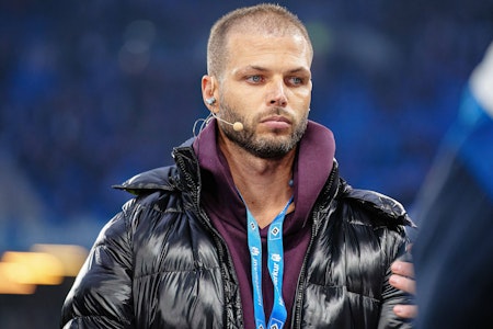 Vom Fußballfeld zum Familienheld: So kämpft Dennis Diekmeier um sein Kind