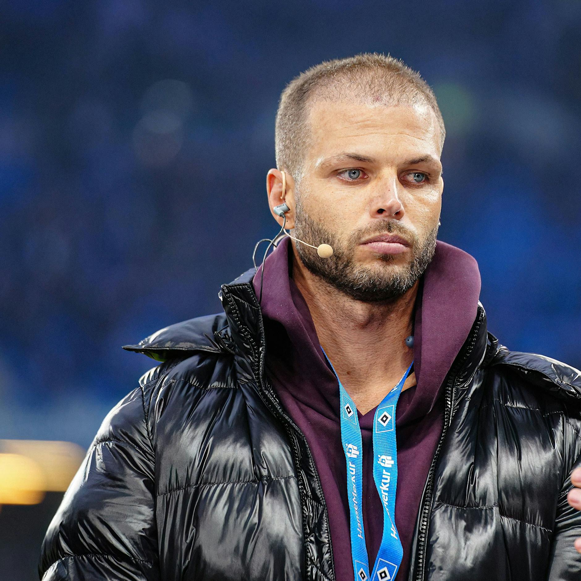 Vom Fußballfeld zum Familienheld: So kämpft Dennis Diekmeier um sein Kind