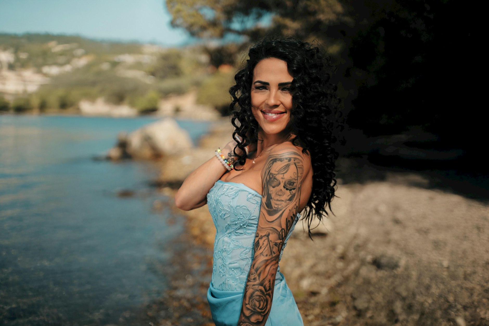 Elena Miras ist die neue Single-Lady von „Make Love, Fake Love“.