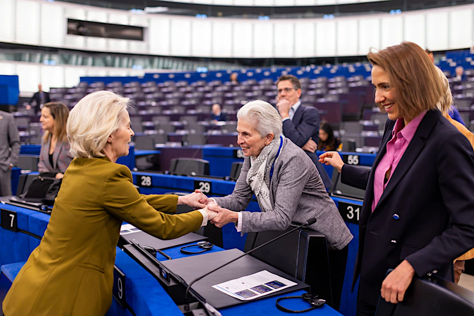 Sie halten noch zusammen: Ursula von der Leyen und Marie-Agnes Strack-Zimmermann.
