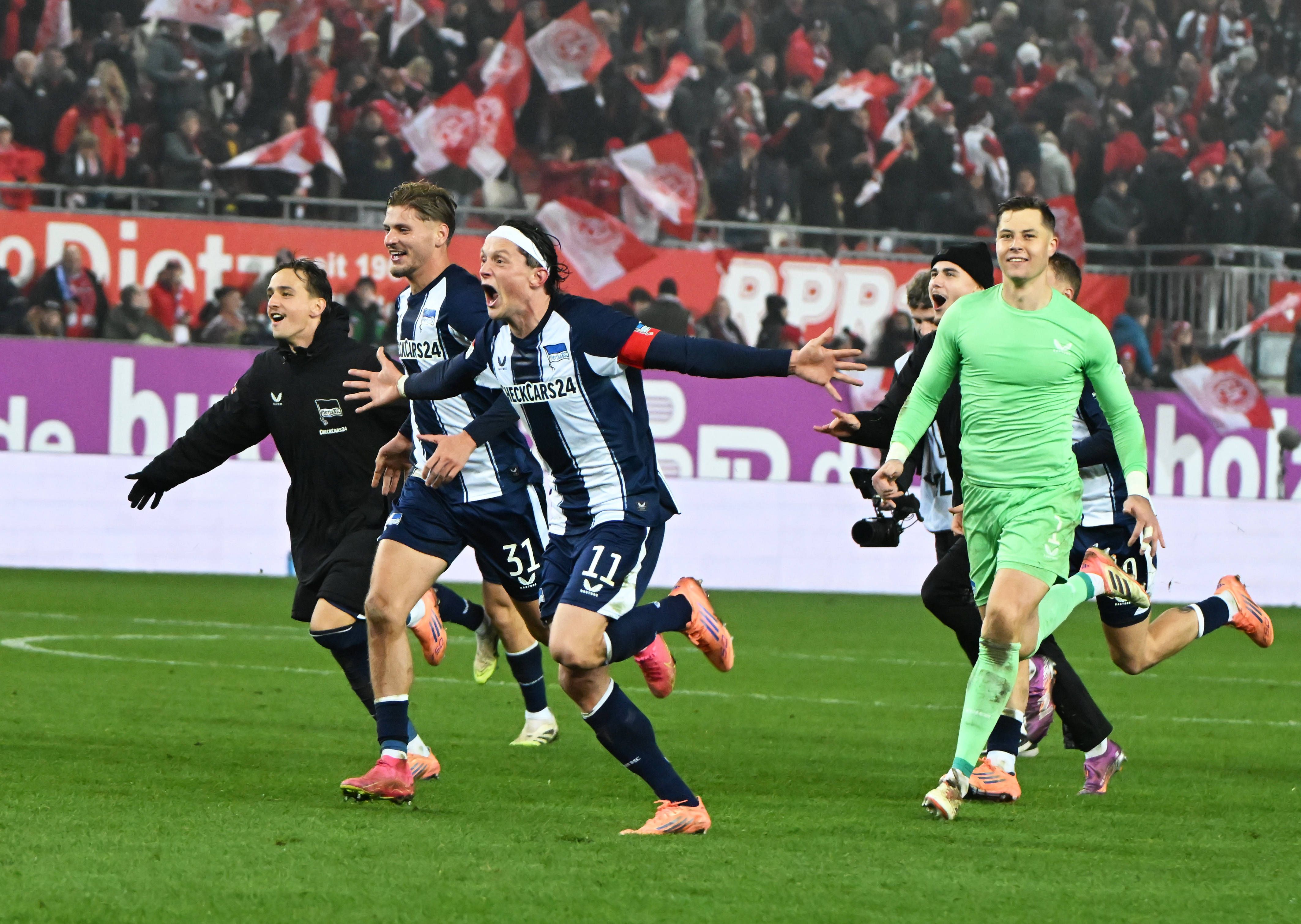 Image - Irrer Aufstiegskampf! Wenn sechs sich streiten, freut sich Hertha BSC!