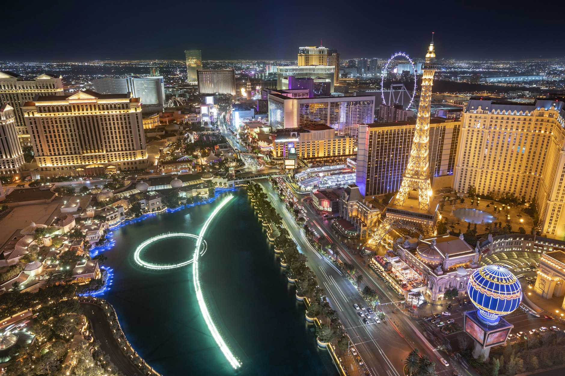 Mimosas, schrilles Gelächter, riesige Perücken - Las Vegas