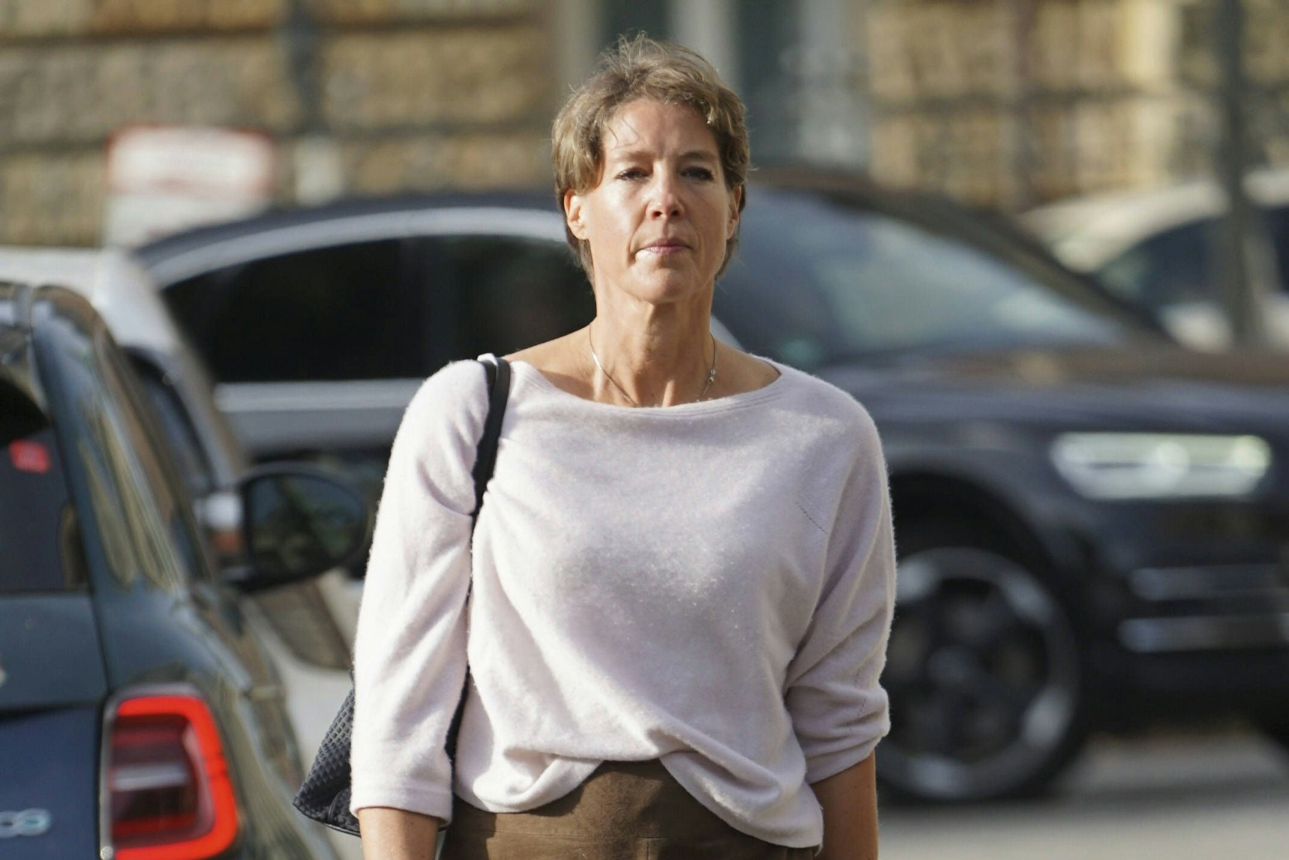 Christina Block vor dem Landgericht Hamburg. Hier wird der Unternehmerin derzeit wegen Anstiftung zur Kindesentführung der Prozess gemacht.