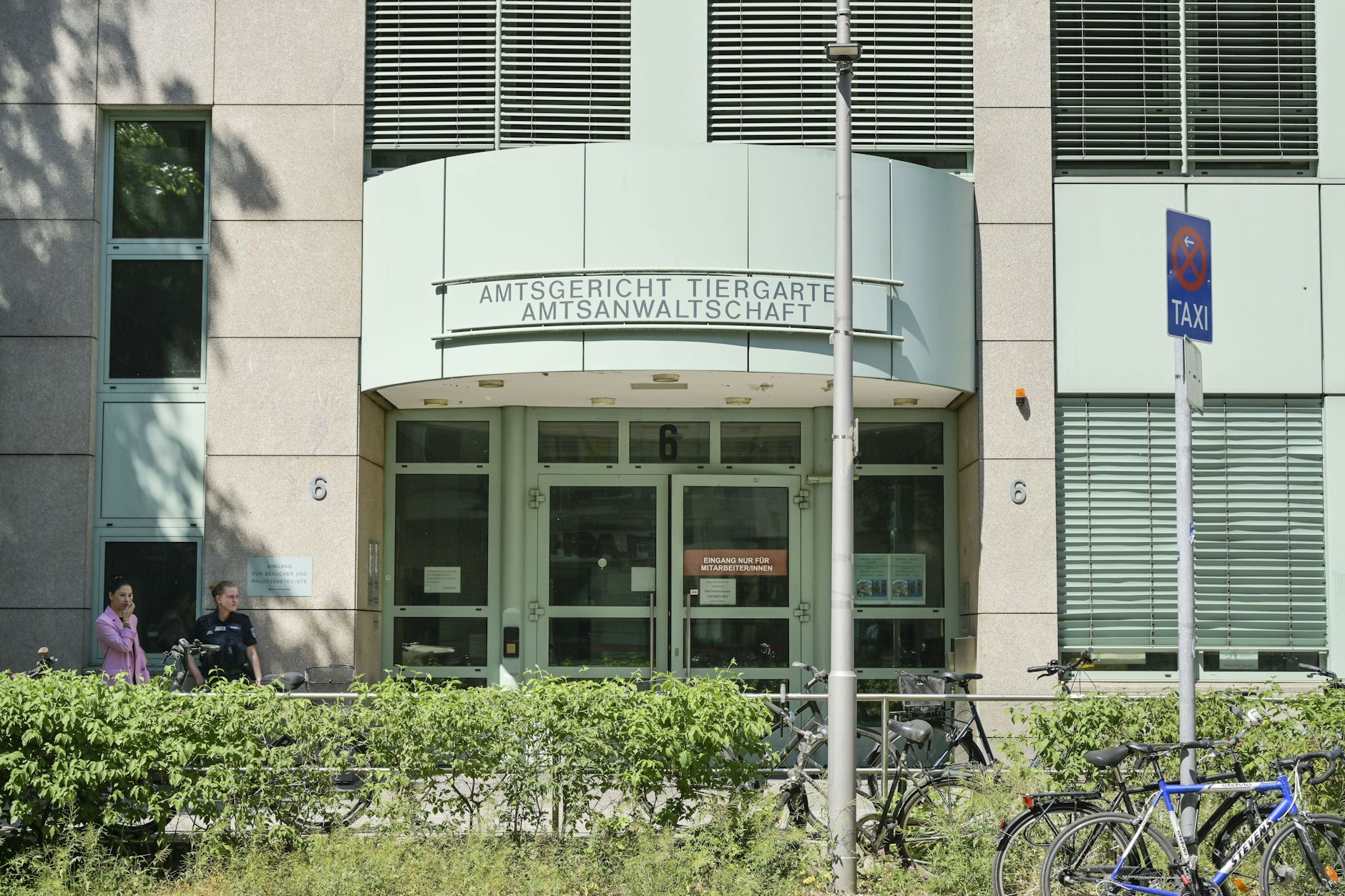 Das Amtsgericht Tiergarten. Hier wird dem Arzt der Prozess gemacht. Ihm droht neben einer Freiheitsstrafe womöglich auch der Verlust seiner Approbation.