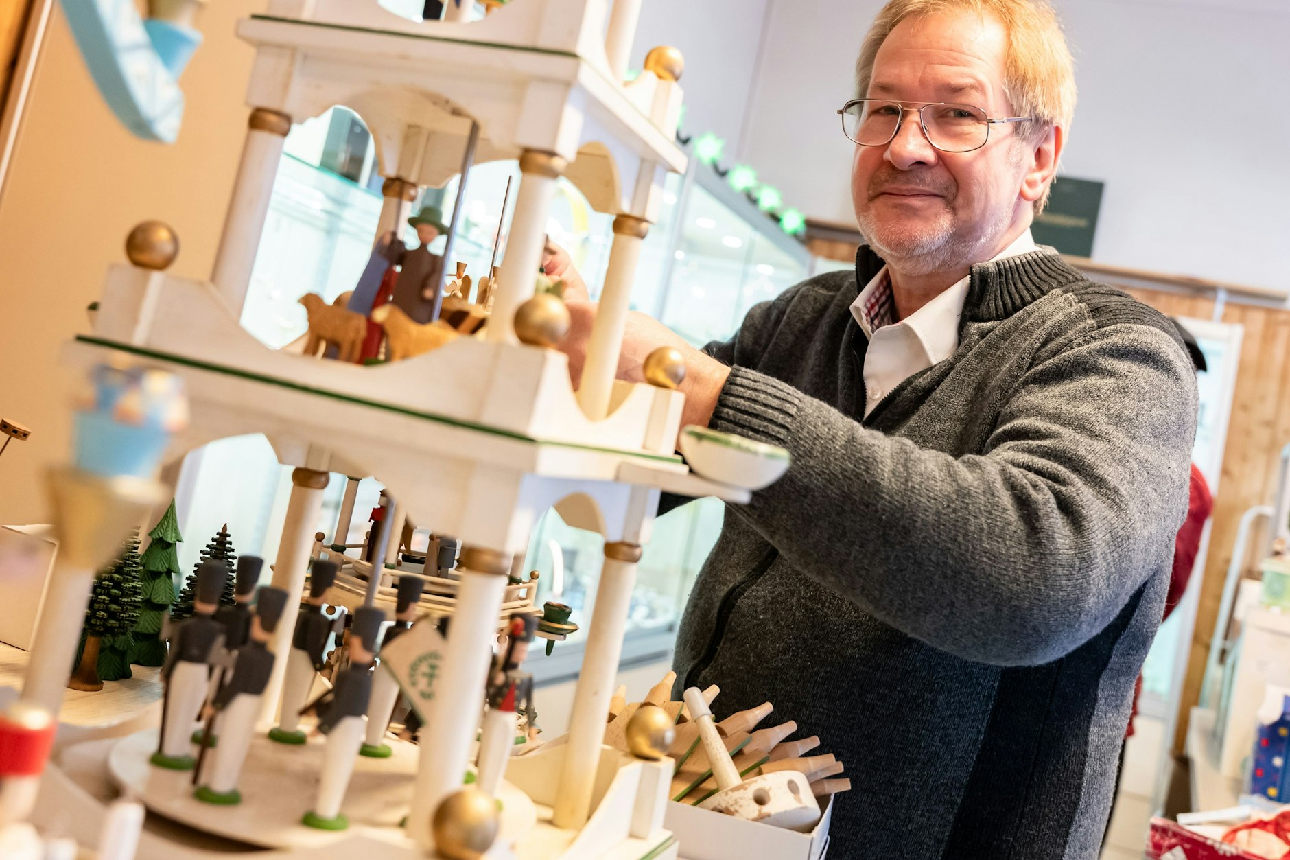 Doofe Westler entsorgten wertvolle Holz-Schätze aus dem Erzgebirge im Müll