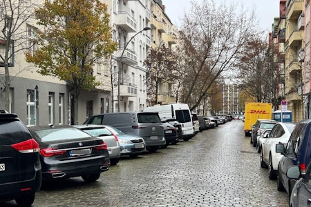 Parkplatz-Ärger in Friedrichshain: Anwohner wütend über neue Verbote