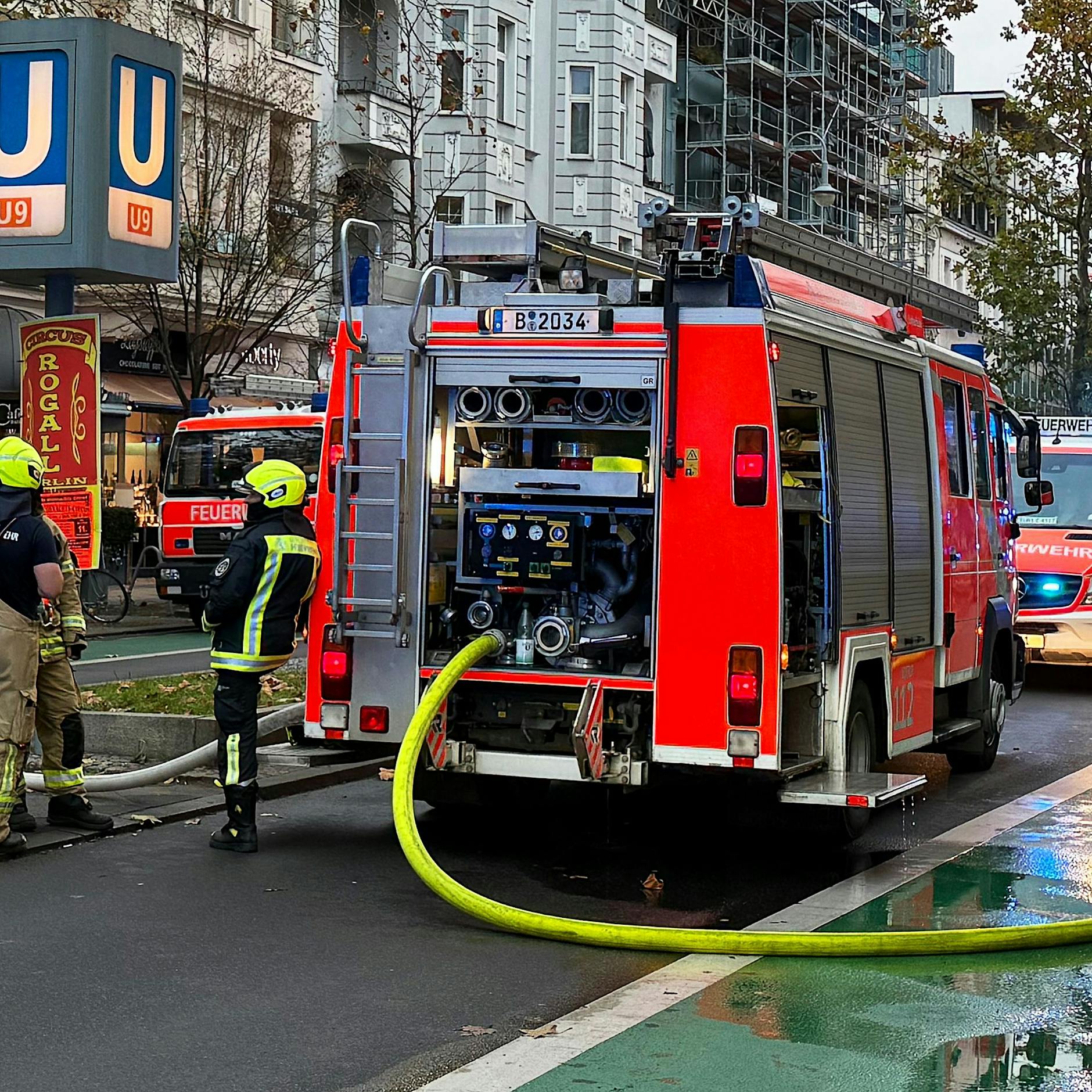 Nach Brand in U-Bahnhof Schloßstraße: U9 weiter unterbrochen!