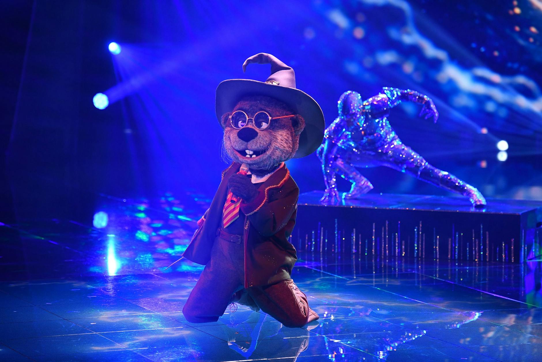 Er verzaubert die Zuschauer: Im Kostüm von Harry Otter bei „Masked Singer“ steckt laut Rate-Experten im Internet Schauspiel-Star Martin Semmelrogge.