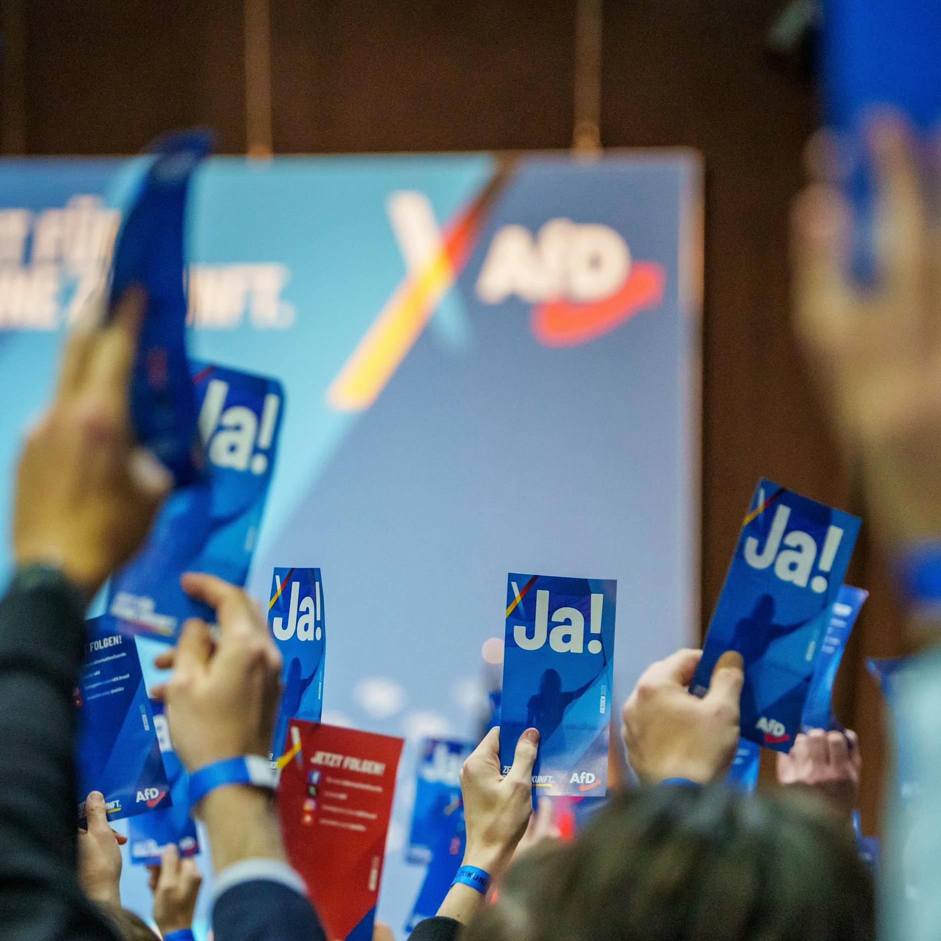 AfD-Jugend „Generation Deutschland“ unter massiven Protesten gegründet