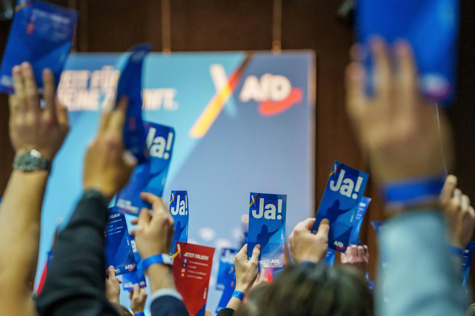 AfD-Jugend „Generation Deutschland“ unter massiven Protesten gegründet