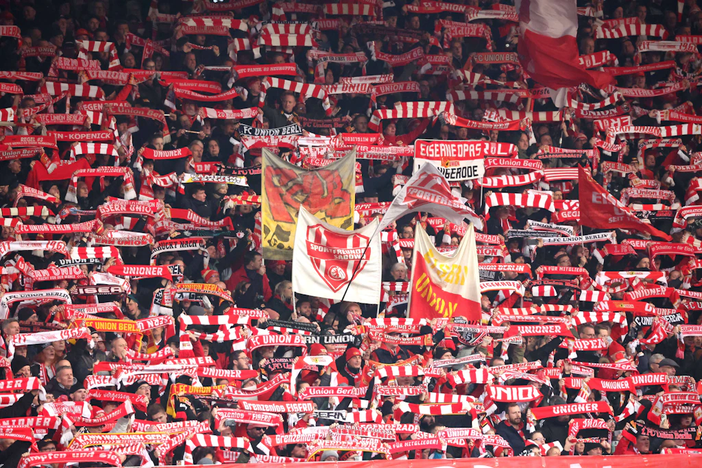 1. FC Union Berlin taraftarları rahatsız edici ilgi görüyor