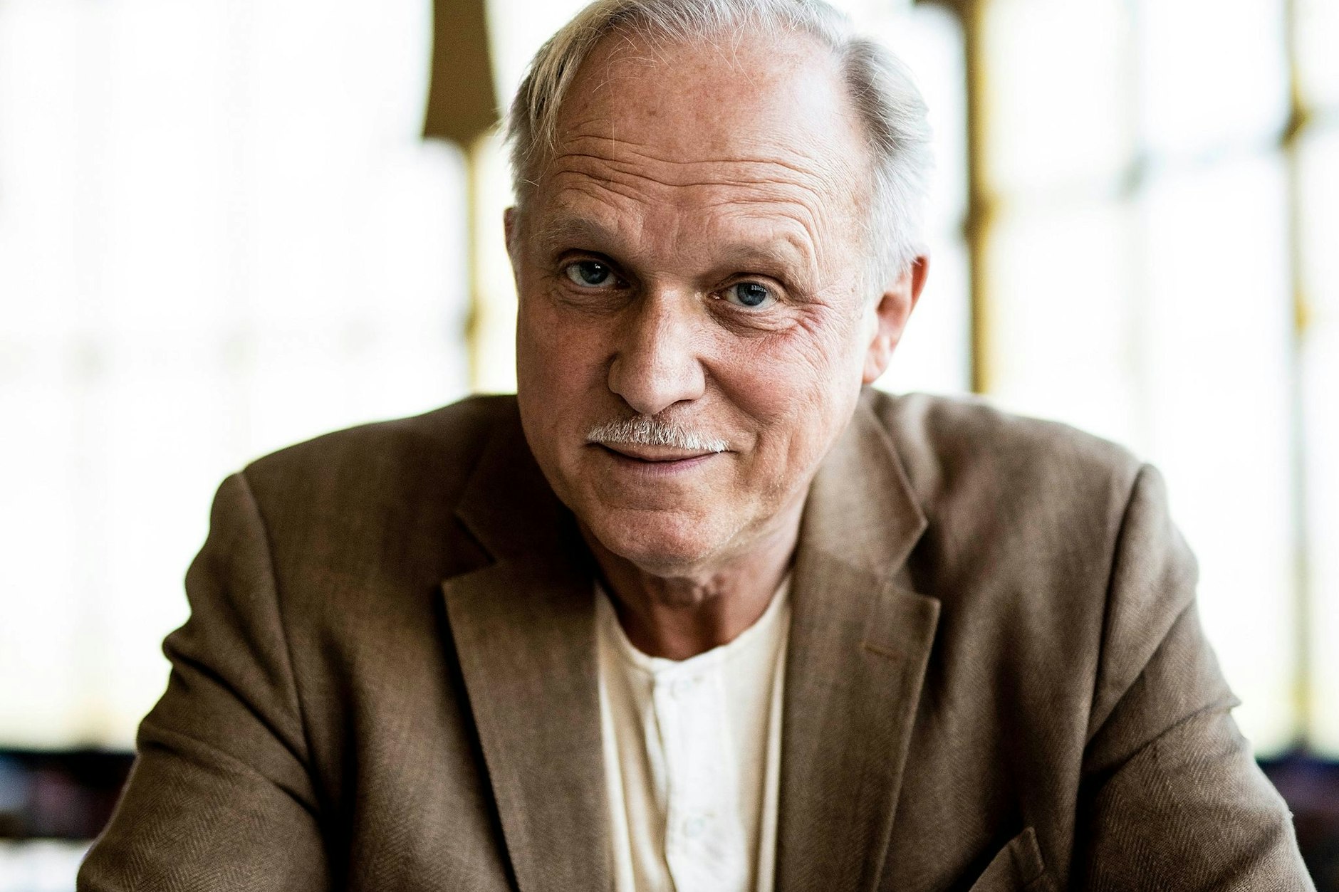 Ulrich Tukur: Die Ehe kann ein Kunstwerk sein!