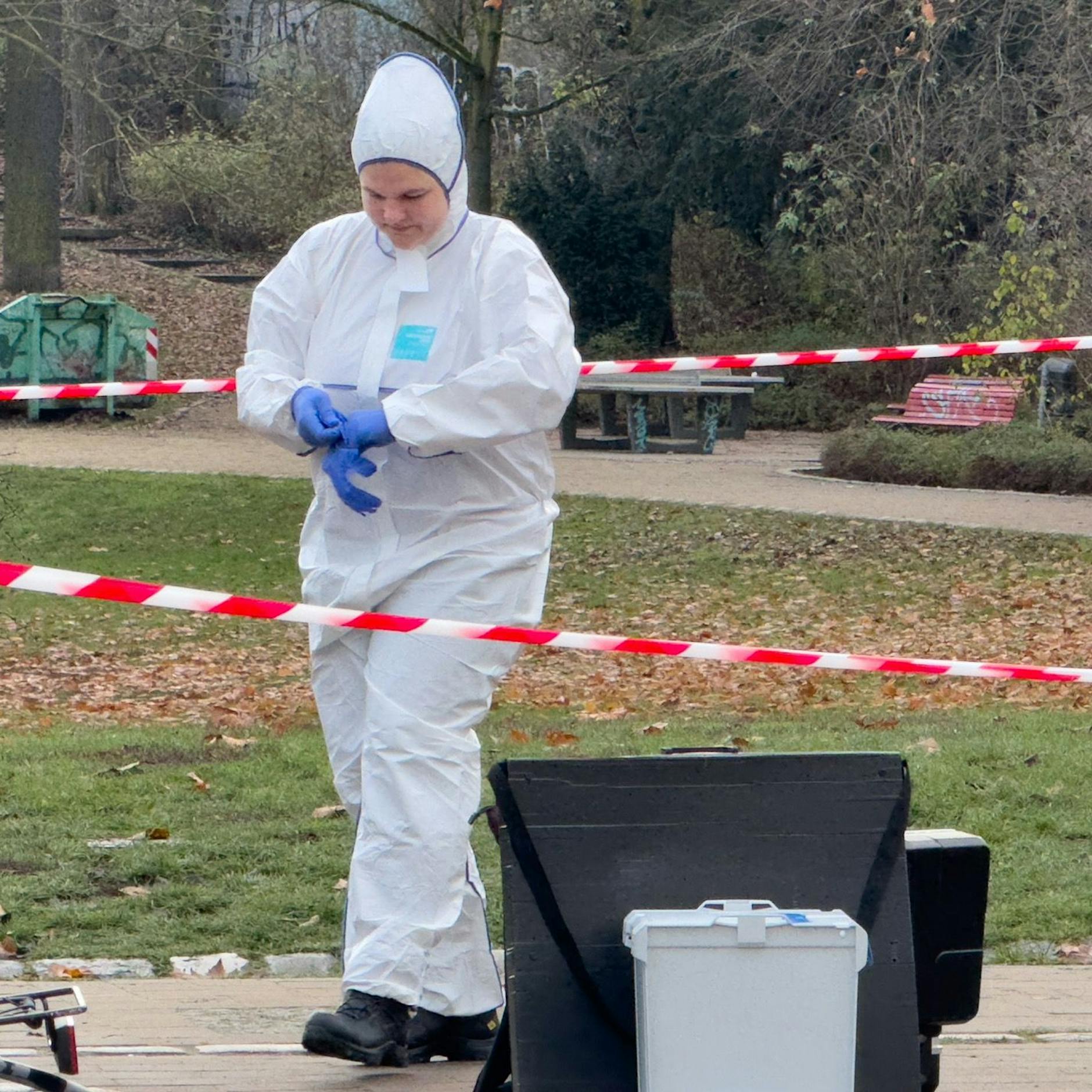 Mann in Berliner Parkanlage getötet: Zwei Verdächtige gefasst!