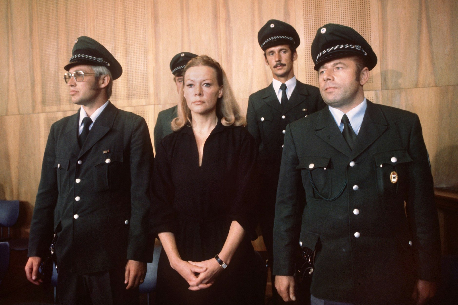 1977 wurde Ingrid van Bergen verurteilt, weil sie ihren langjährigen Geliebten aus Eifersucht erschossen hatte.
