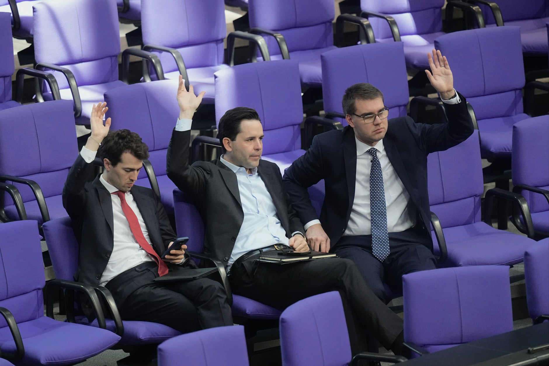 Carl-Philipp Sassenrath, Johannes Winkel und Sebastian Schmidt (v.l.n.r.), Mitglieder der Jungen Gruppe der Union