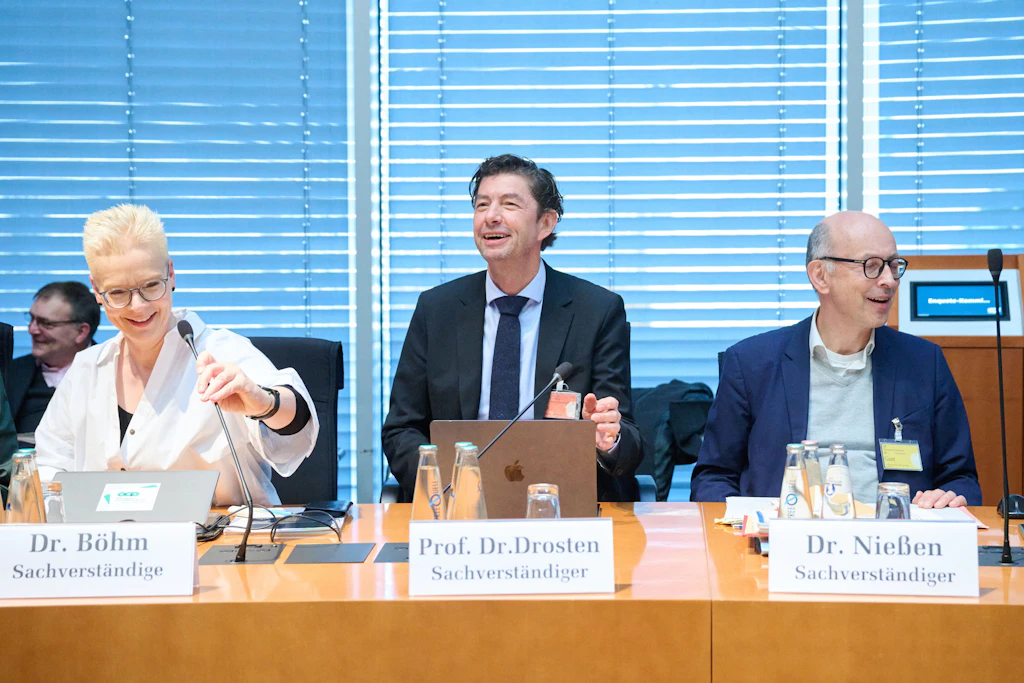 Christian Drosten in der Corona-Enquete: „Es ist so verwirrend“