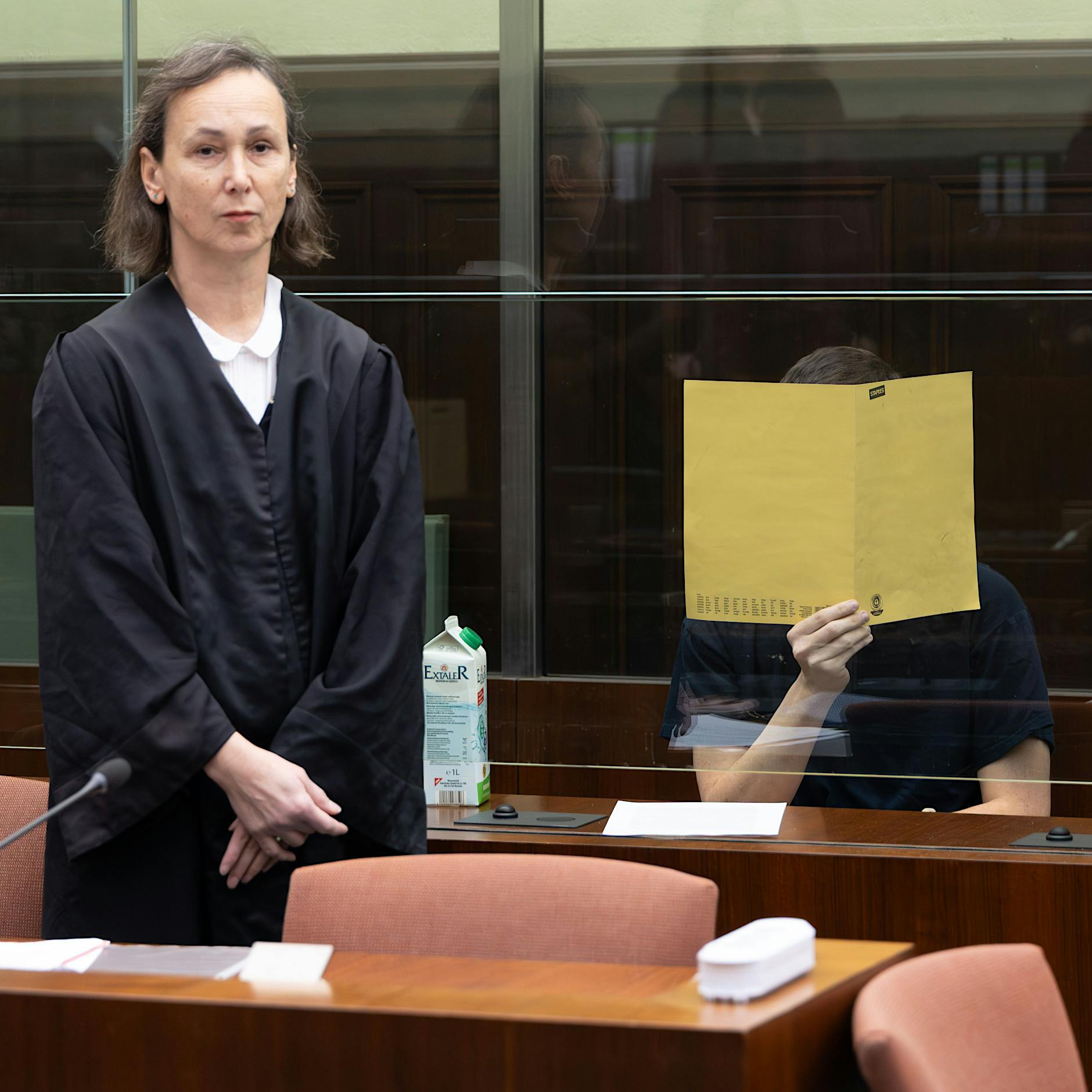 Radikalisierung statt Schulabschluss: Plante ein 19-Jähriger Anschlag auf die israelische Botschaft?