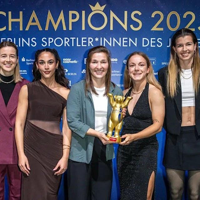 Union‑Frauen sind Berlins Beste: Doppelsieg für Poese & Team