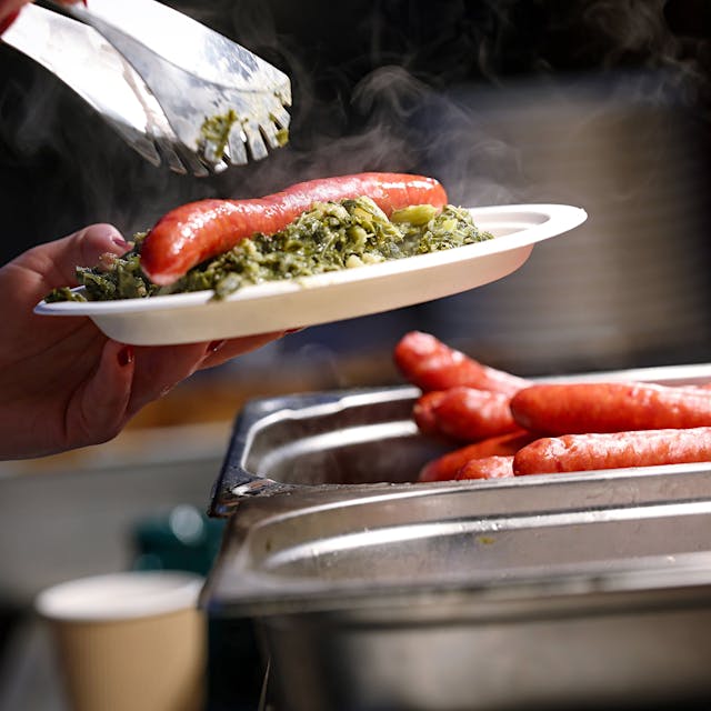 16 Euro! Der Grünkohl-Wahnsinn am Alexanderplatz