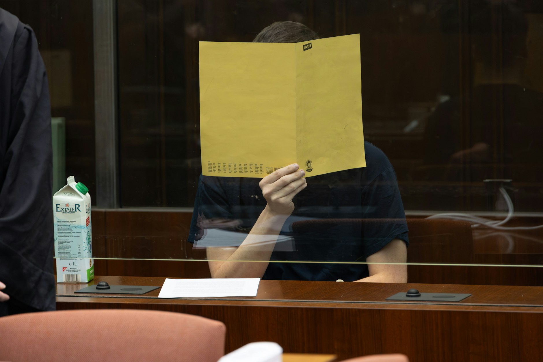 Der Angeklagte Akhmad E. (19) vor Gericht. 