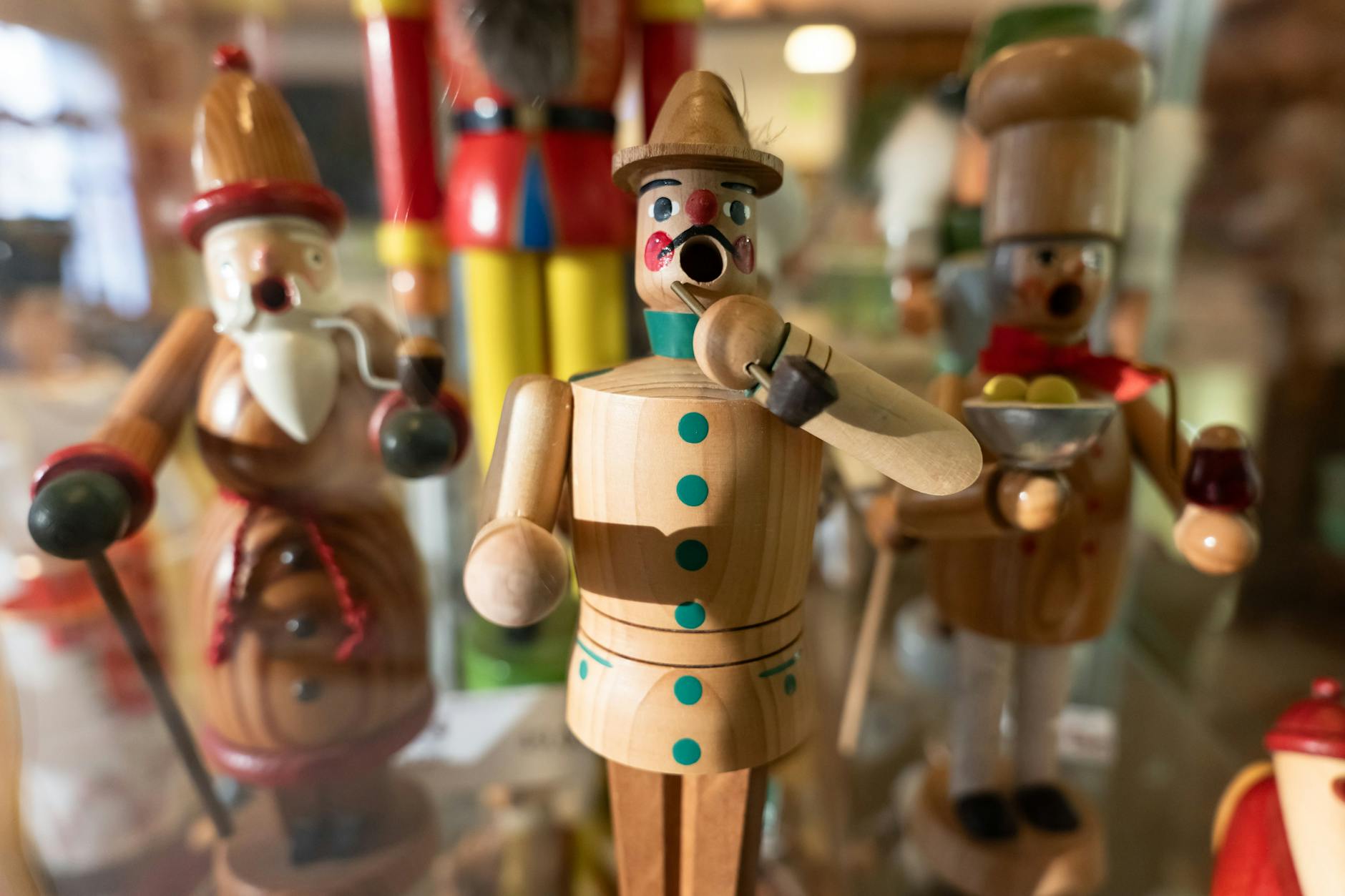 An der sauberen Verabrbeitung kann man gefälschte Ware von CHina-Kopien unterscheiden.