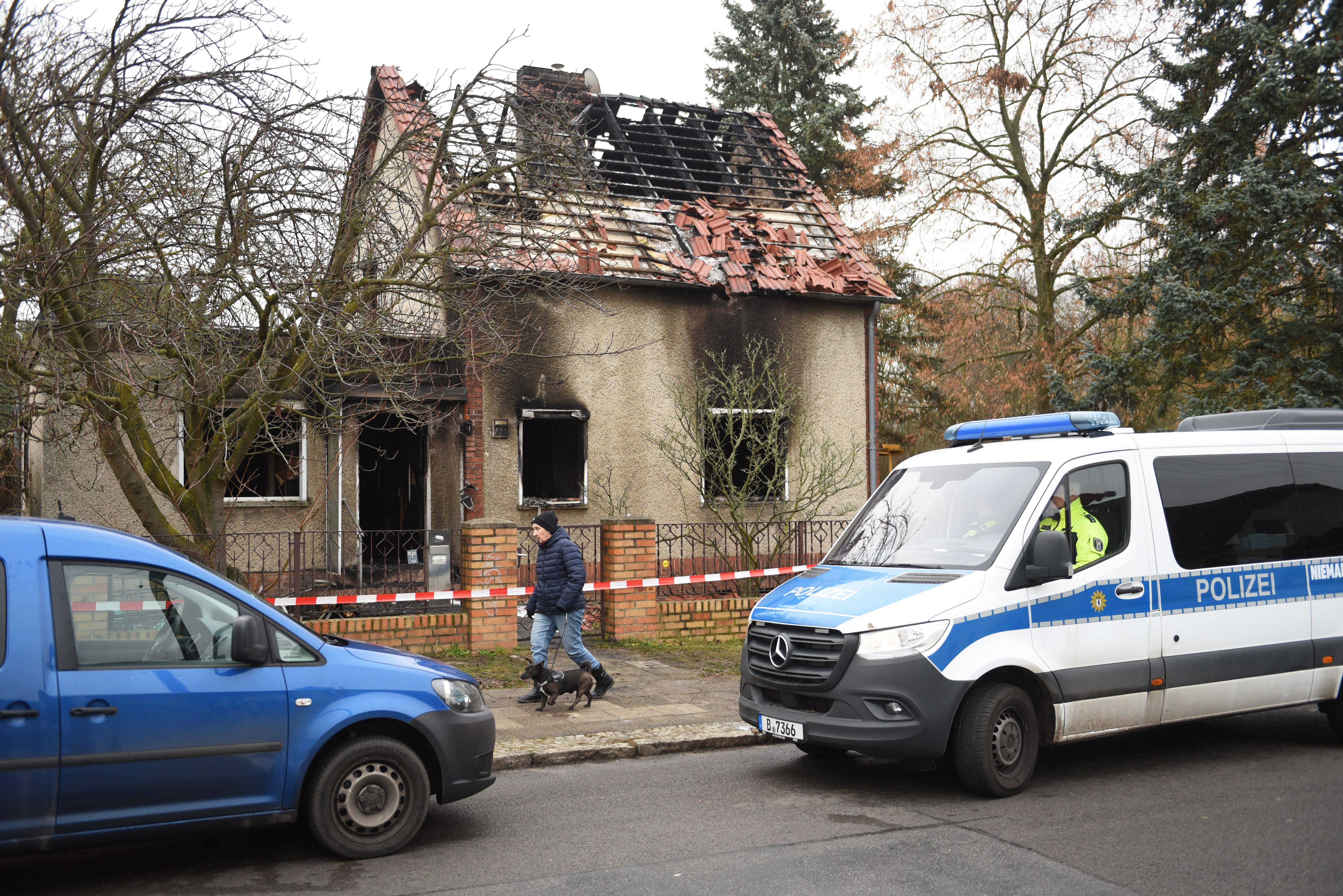 Image - 7-Jähriger Junge stirbt bei Hausbrand – Ermittler haben eine Spur