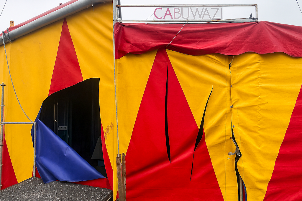 Zelte-aufgeschlitzt-Berliner-Kinderzirkus-Cabuwazi-bittet-um-Hilfe-