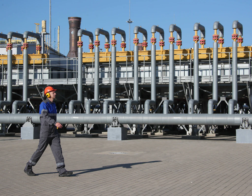 EU dreht Russland den Hahn zu: Kein Gas mehr ab 2027!