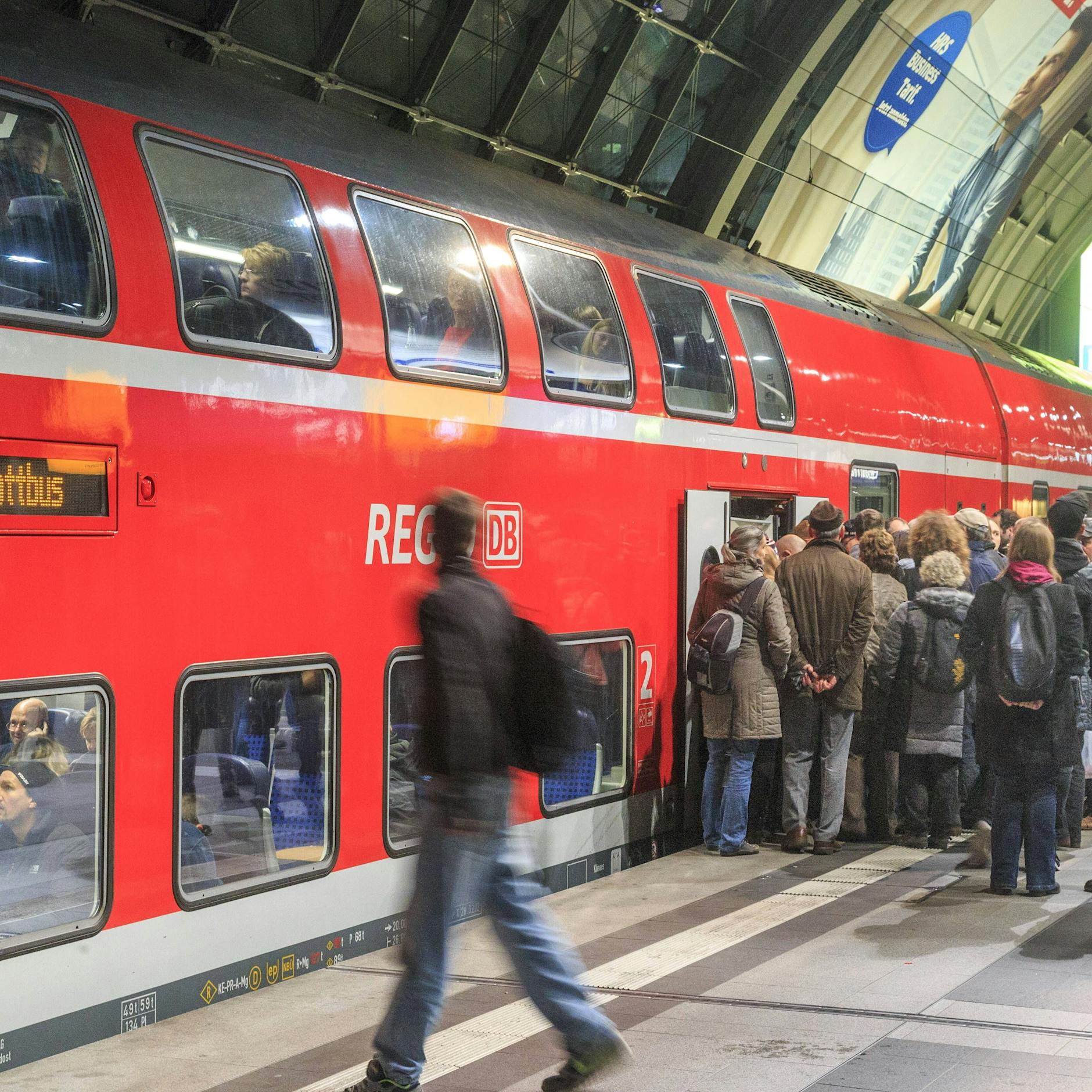 Pendler jubeln! Mehr Geld zurück – schon ab Kilometer 1