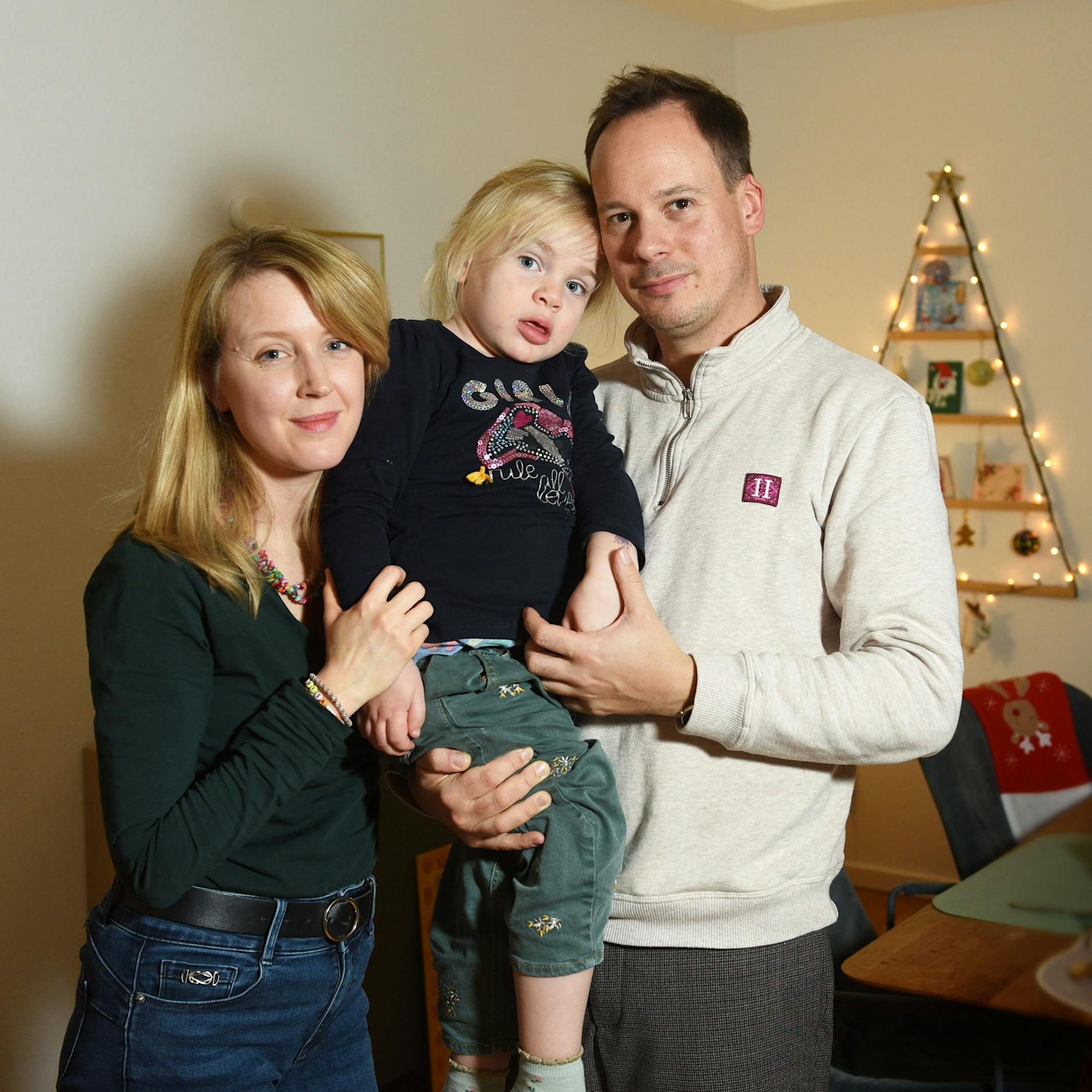 Wettlauf gegen das Vergessen: Louisa (3) aus Potsdam leidet an Kinderdemenz