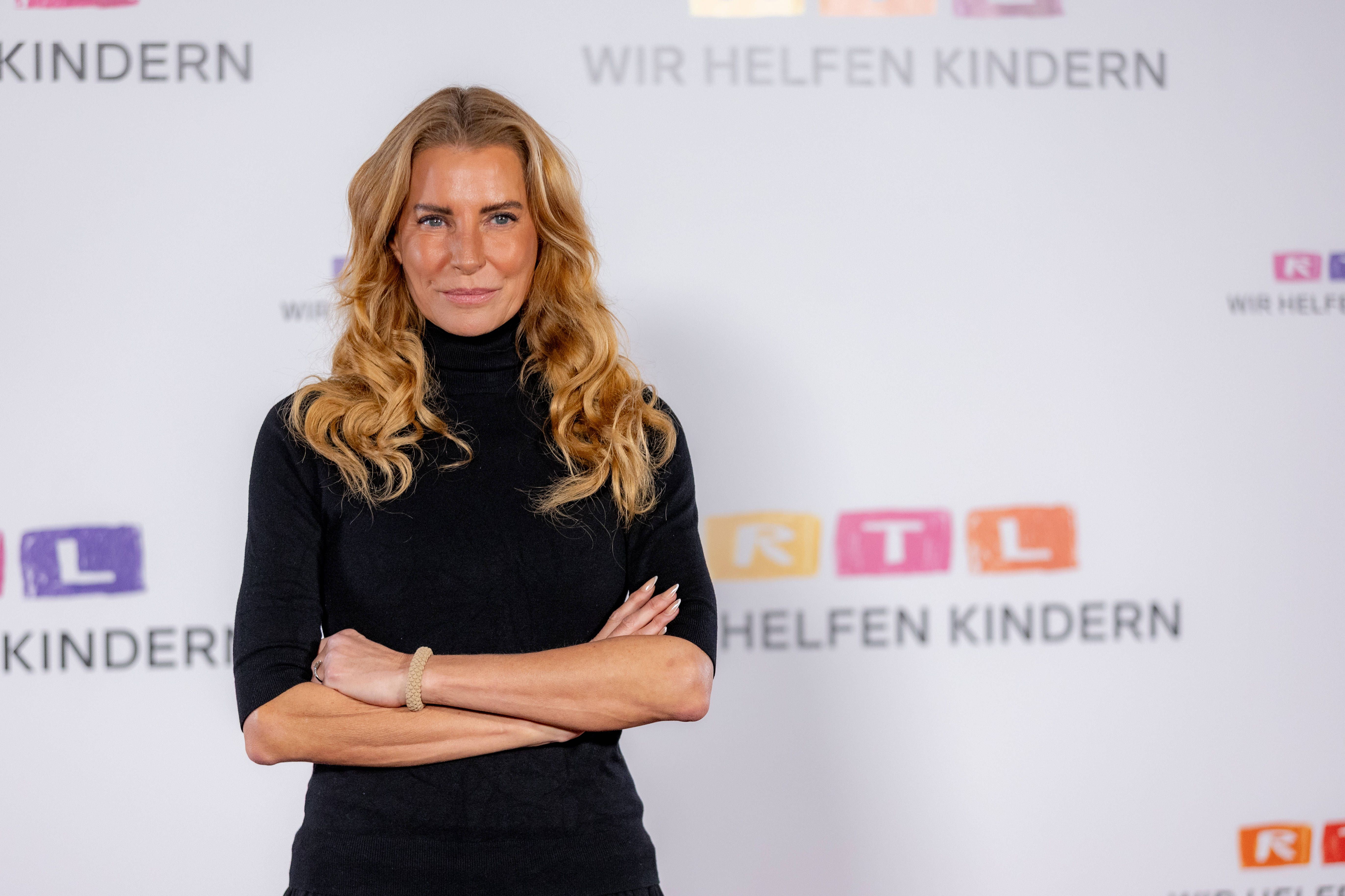 Giulia Siegel zeigt Cosimo an: „Üble Nachrede, Verleumdung, Drohung“