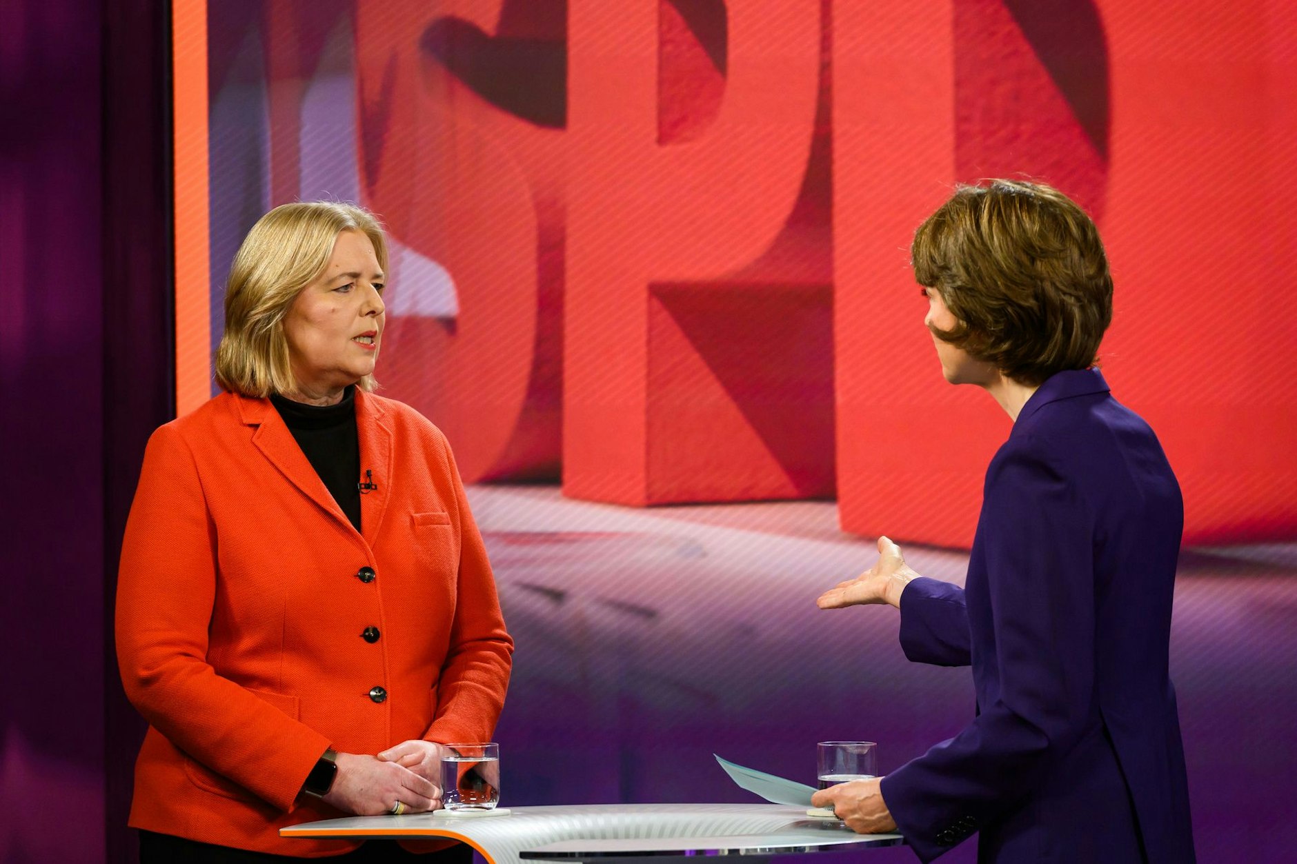 Bärbel Bas verteidigte sich bei Maybrit Illner.