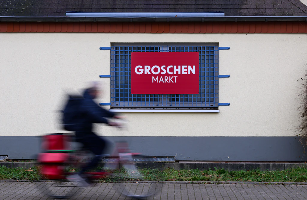 Die ostdeutsche Billigkette Groschen-Markt hat ein Insolvenzverfahren eingeleitet.