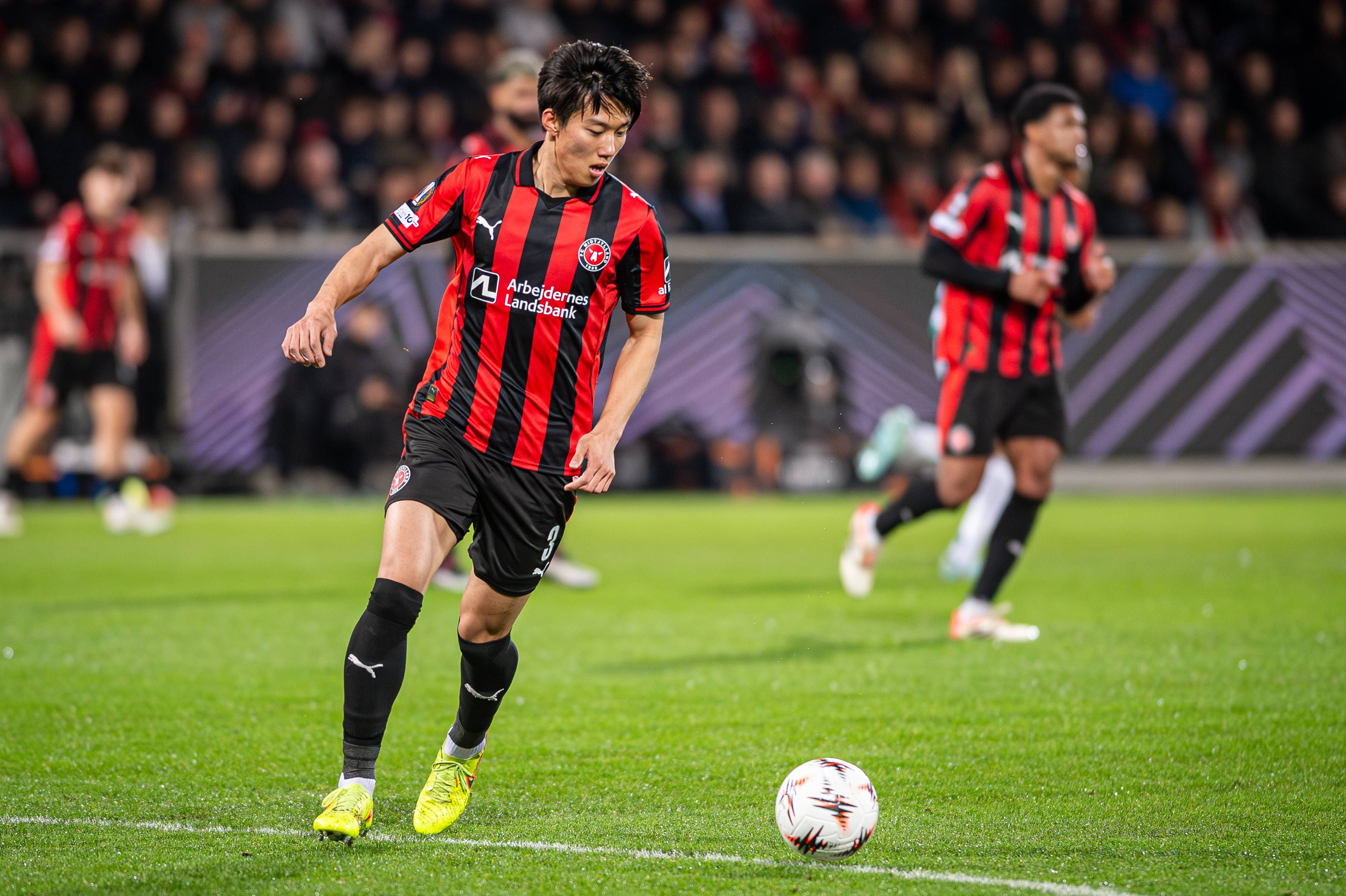 Neuer Verteidiger! Hertha BSC jagt Südkorea-Hüne Han-beom Lee