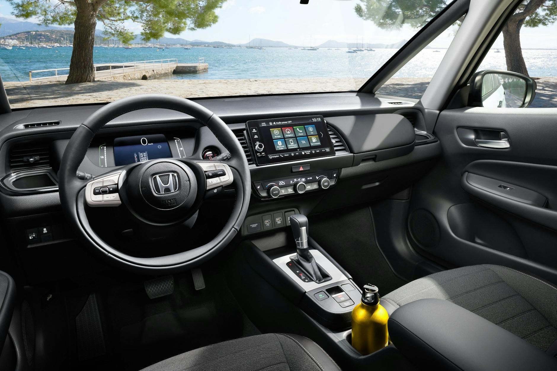 Das digitale 7-Zoll-Cockpit im Honda Jazz ist übersichtlich, beim 9-Zoll-Touchscreen nervt die Vielzahl der Untermenüs.