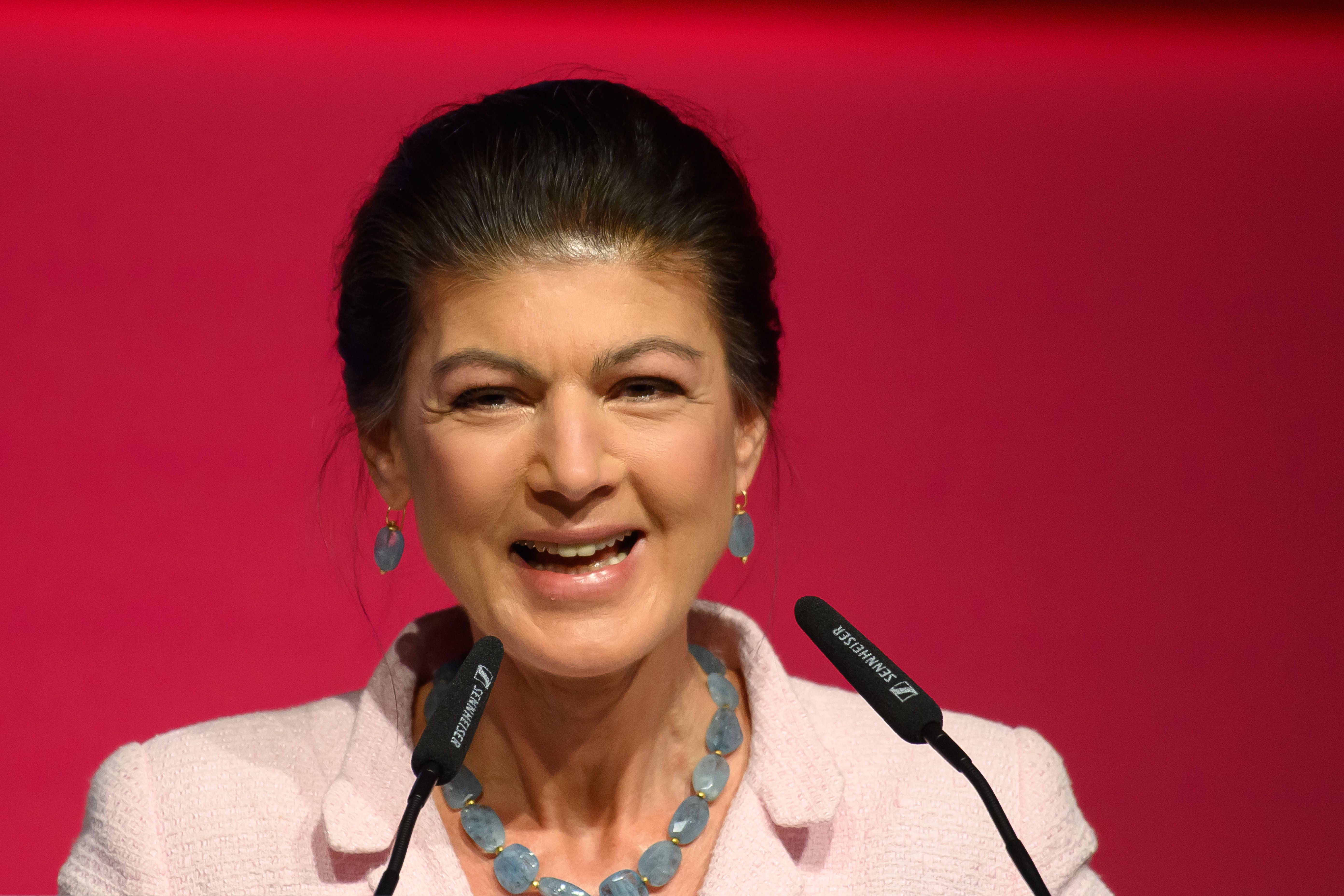 Image - Partei von Sahra Wagenknecht umbenannt! Was bedeutet „BSW“ jetzt?