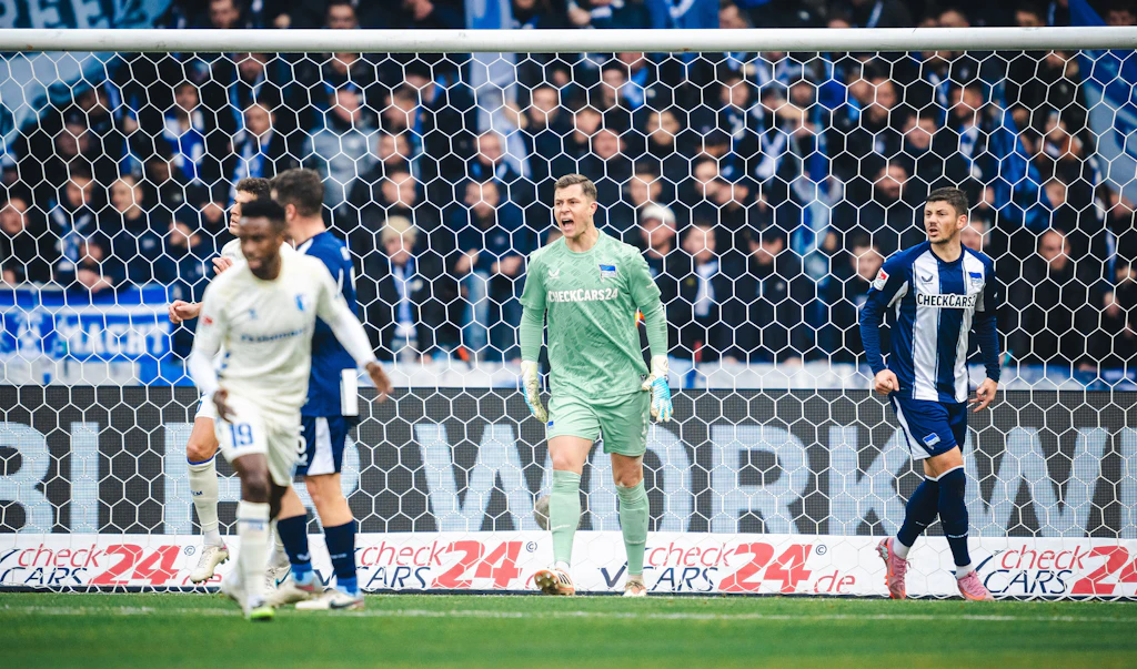 1. FC Magdeburg, Hertha BSC'yi uyuduğu için cezalandırdı