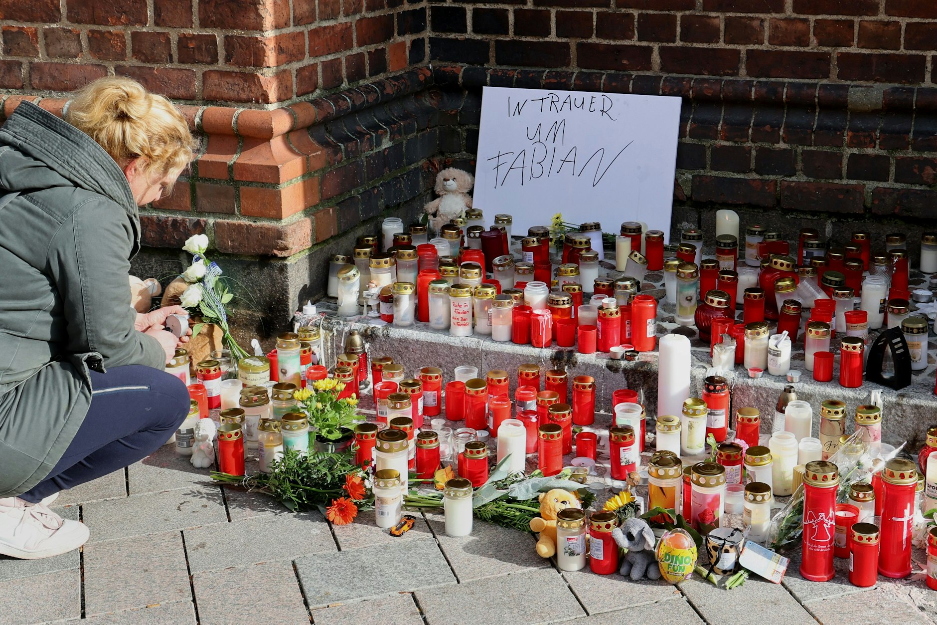 Die Trauer um den kleinen Fabian aus Güstrow ist riesig - auch Wochen nach dem Mord. Der Fall macht ganz Deutschland sprachlos.
