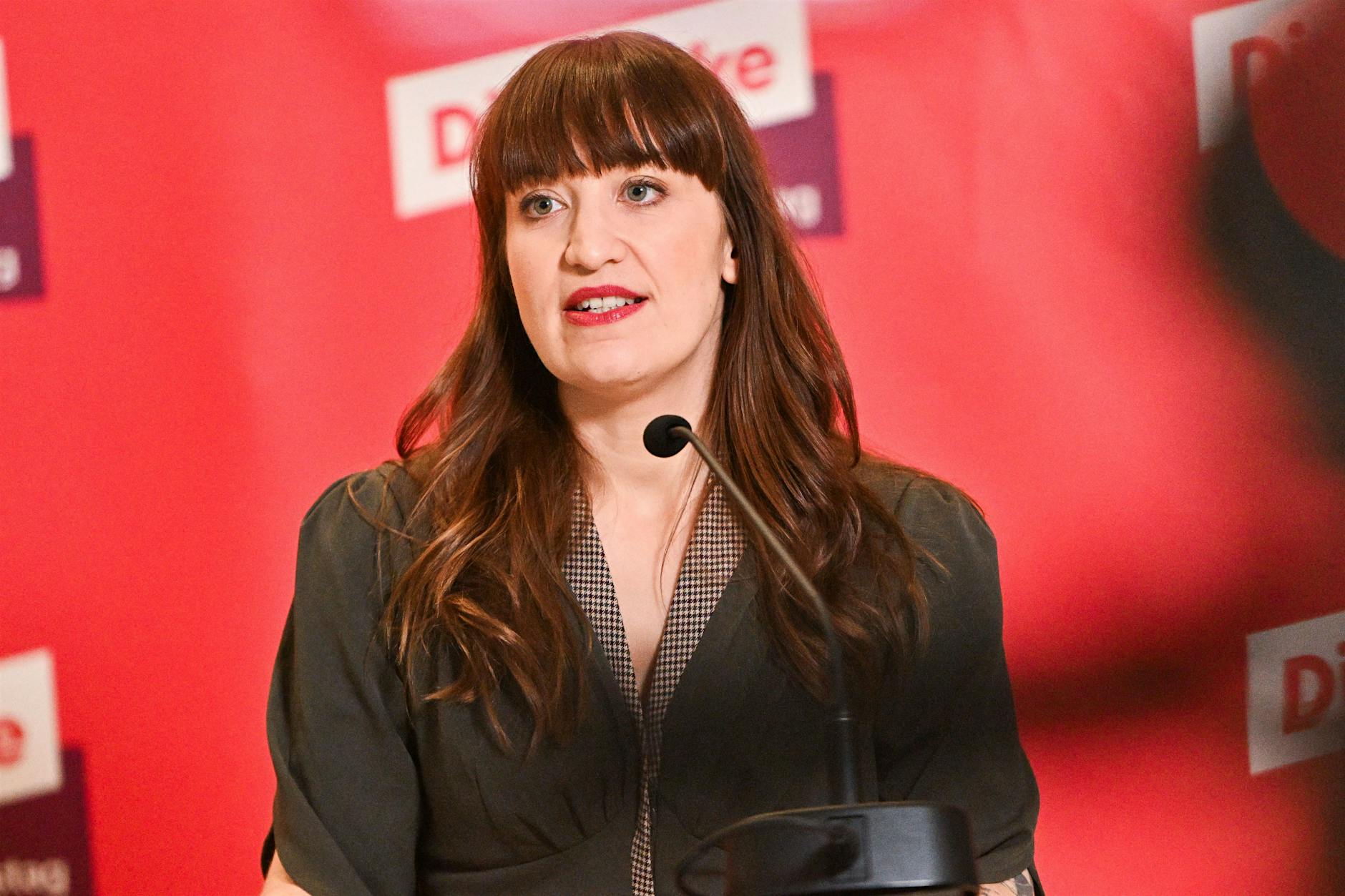 Tausende leiden: Linken-Star Heidi Reichinnek packt über Krankheit aus