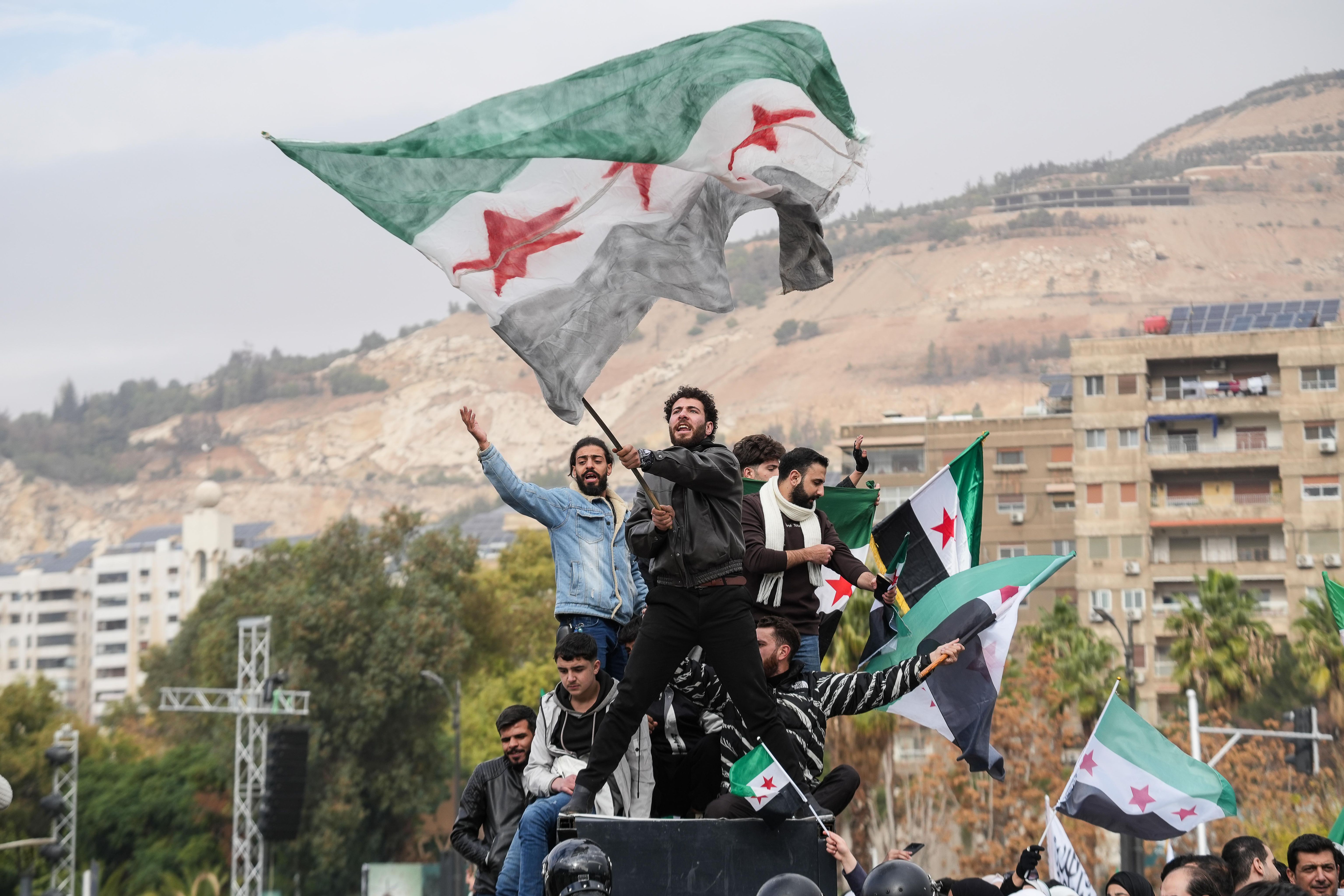 Al-Scharaa ruft Neubeginn aus – Syrien feiert, doch die Krise bleibt