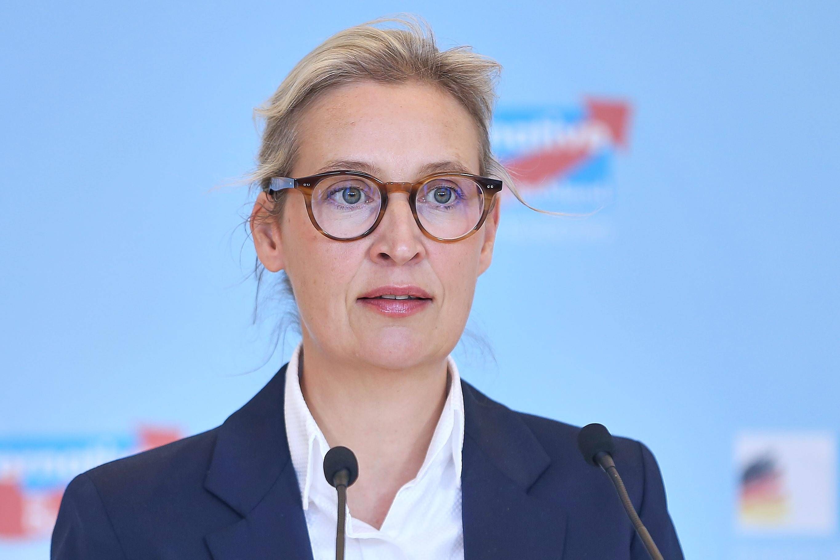Strafanzeige gegen Alice Weidel gestellt: „Alles für Deutschland“-Parole