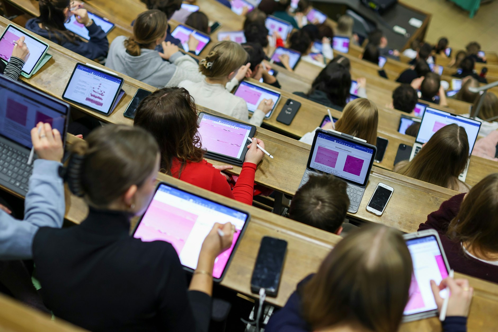 In Berlin ist die Zahl der Studienanfänger zurückgegangen.