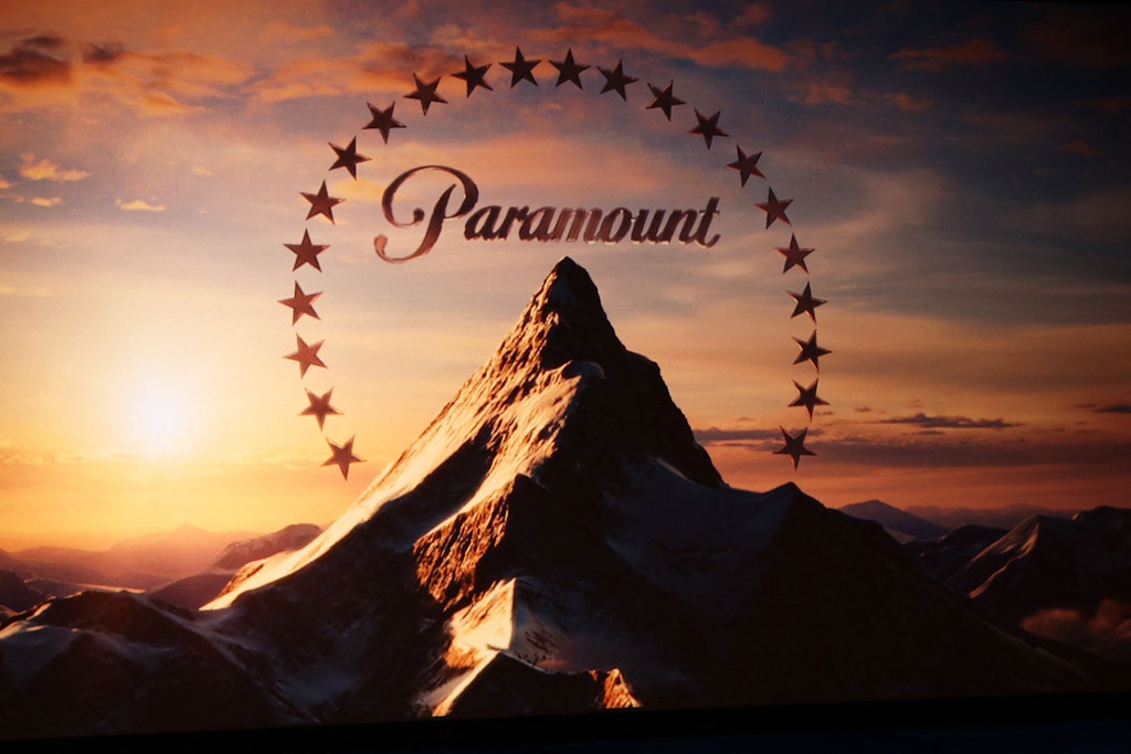 Paramount überbietet Netflix mit 108 Milliarden Dollar für Warner Bros